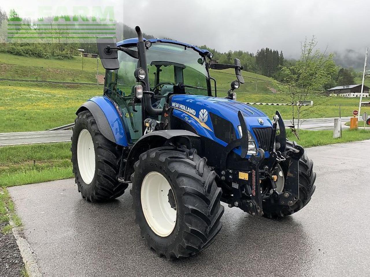 New Holland t 5.105 - Τρακτέρ: φωτογραφία 4 New Holland t 5.105 - Τρακτέρ: φωτογραφία 4