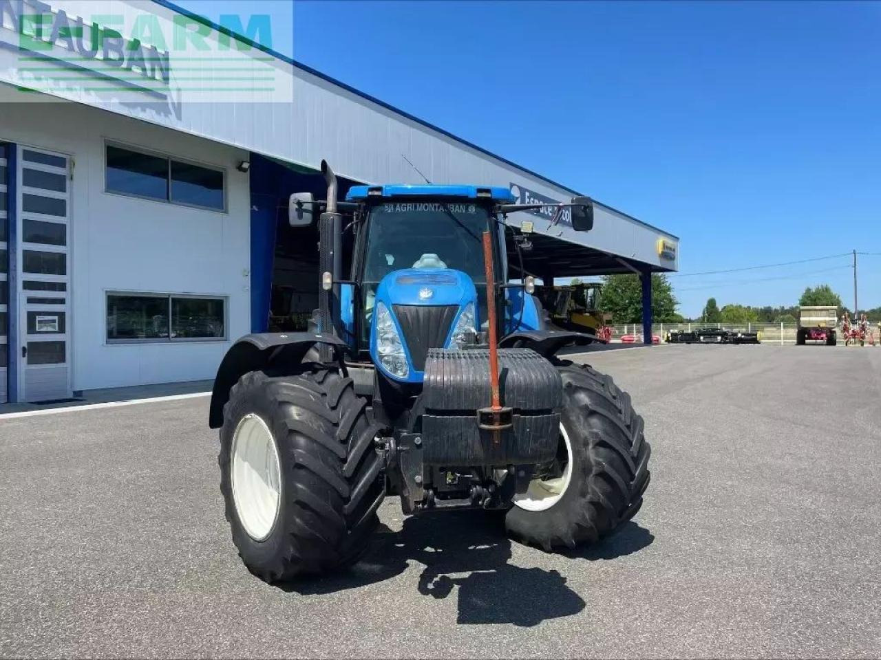New Holland t 7050 - Τρακτέρ: φωτογραφία 2 New Holland t 7050 - Τρακτέρ: φωτογραφία 2