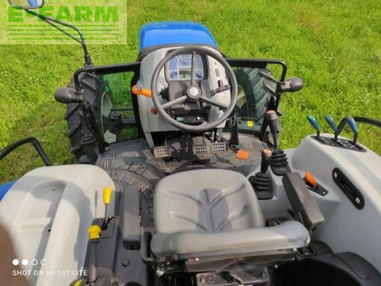 New Holland t4.75s traktor *aktionspreis* inkl. mwst. - Τρακτέρ: φωτογραφία 4 New Holland t4.75s traktor *aktionspreis* inkl. mwst. - Τρακτέρ: φωτογραφία 4