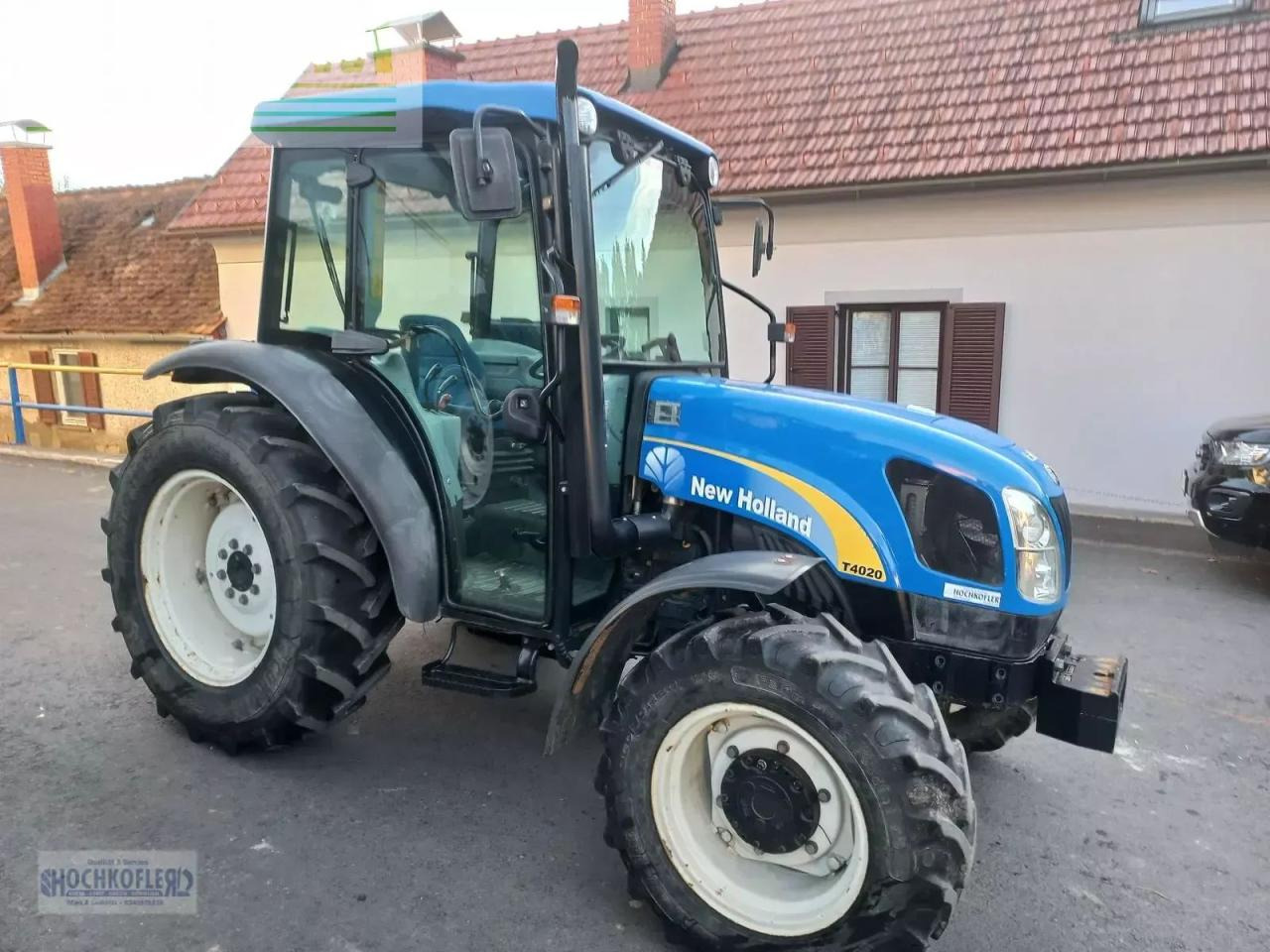 New Holland t4020 deluxe Deluxe - Τρακτέρ: φωτογραφία 2 New Holland t4020 deluxe Deluxe - Τρακτέρ: φωτογραφία 2