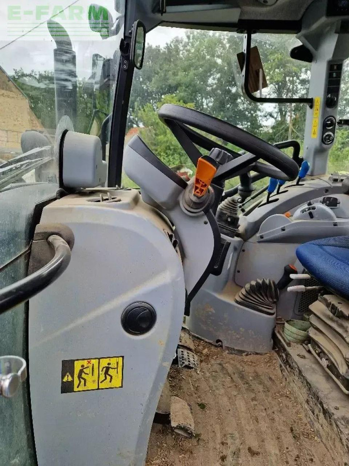 New Holland t5-100 dc - Τρακτέρ: φωτογραφία 5 New Holland t5-100 dc - Τρακτέρ: φωτογραφία 5