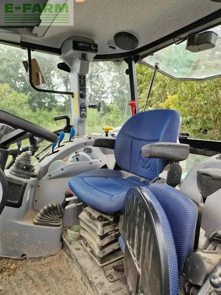 New Holland t5-100 dc - Τρακτέρ: φωτογραφία 4 New Holland t5-100 dc - Τρακτέρ: φωτογραφία 4
