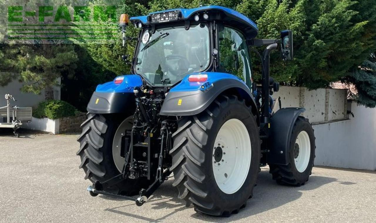 New Holland t5.120 auto command (stage v) - Τρακτέρ: φωτογραφία 4 New Holland t5.120 auto command (stage v) - Τρακτέρ: φωτογραφία 4