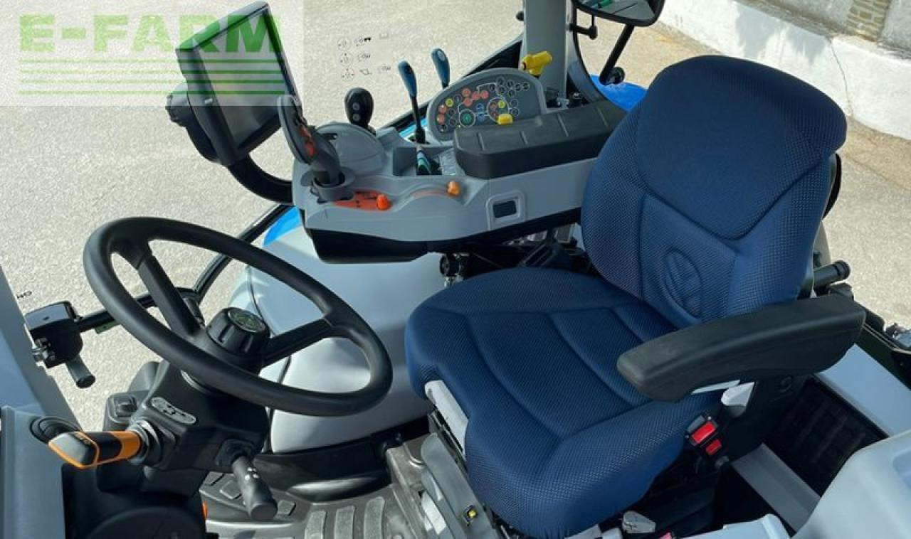 Τρακτέρ New Holland t5.120 auto command (stage v): φωτογραφία 7