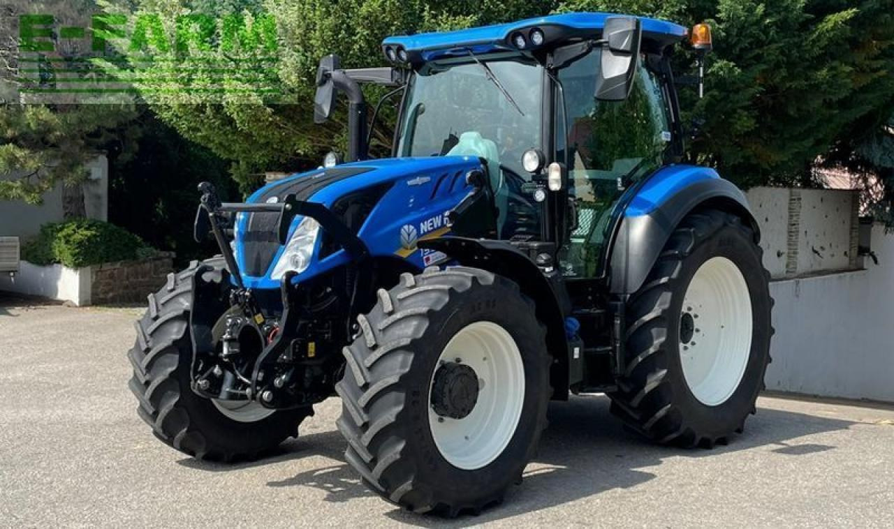 New Holland t5.120 auto command (stage v) - Τρακτέρ: φωτογραφία 1 New Holland t5.120 auto command (stage v) - Τρακτέρ: φωτογραφία 1