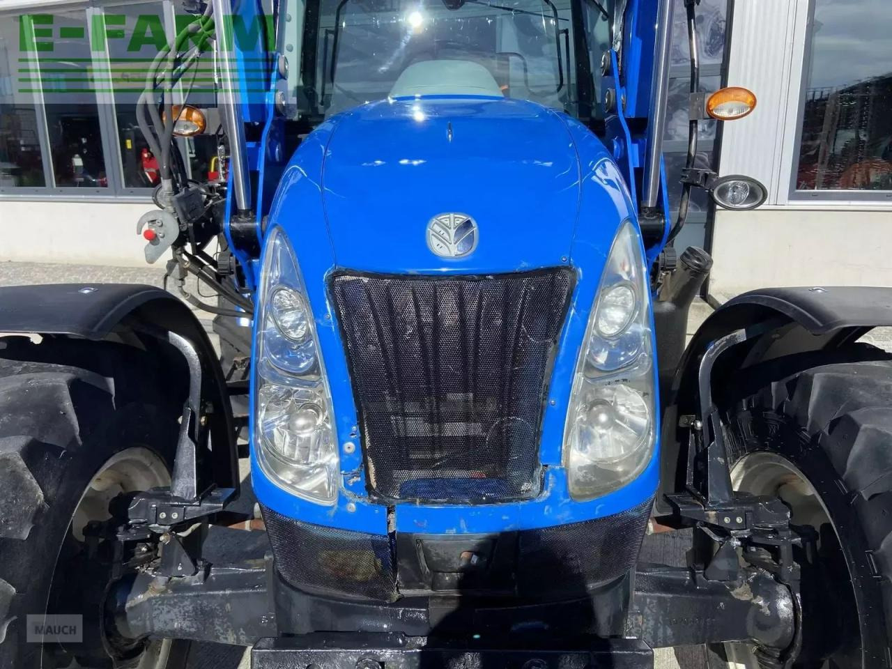 New Holland t5030 - Τρακτέρ: φωτογραφία 3 New Holland t5030 - Τρακτέρ: φωτογραφία 3