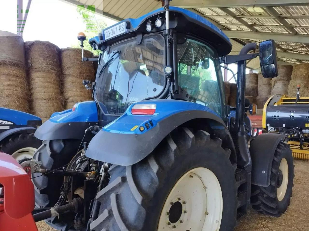New Holland t6 145 ec - Τρακτέρ: φωτογραφία 5 New Holland t6 145 ec - Τρακτέρ: φωτογραφία 5