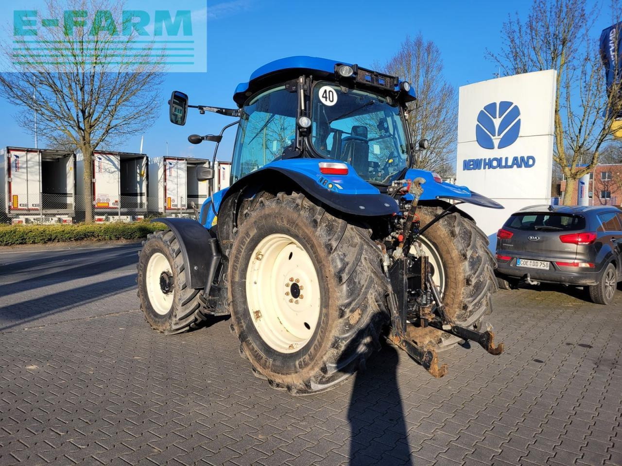 New Holland t6020 elite Elite - Τρακτέρ: φωτογραφία 5 New Holland t6020 elite Elite - Τρακτέρ: φωτογραφία 5