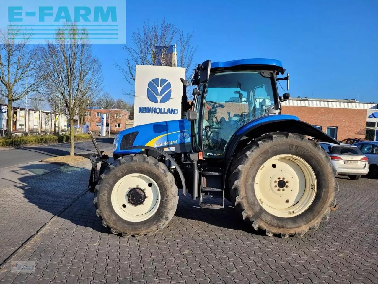 New Holland t6020 elite Elite - Τρακτέρ: φωτογραφία 1 New Holland t6020 elite Elite - Τρακτέρ: φωτογραφία 1