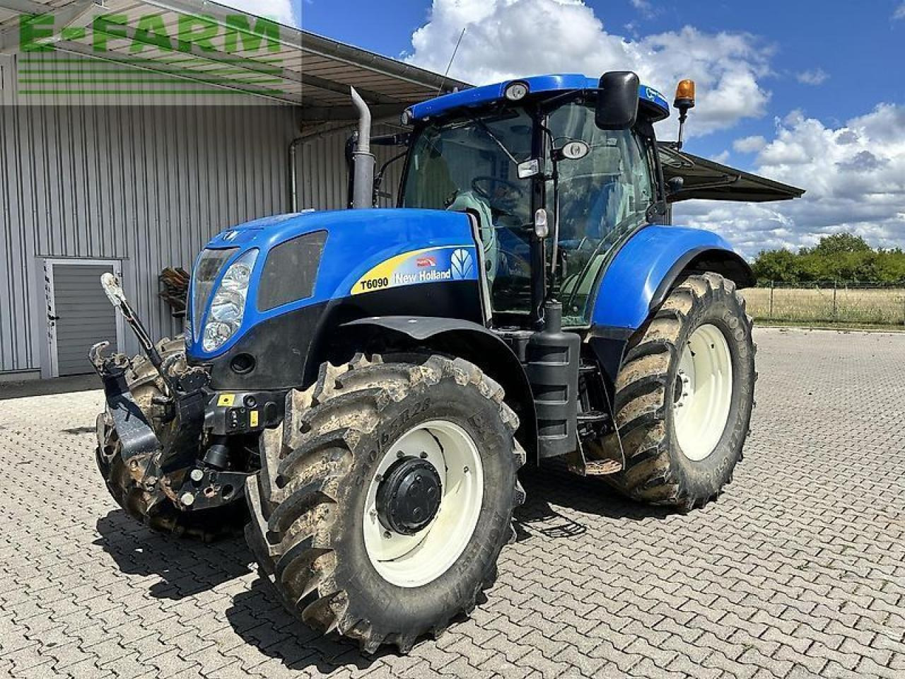 New Holland t6090 power command - Τρακτέρ: φωτογραφία 2 New Holland t6090 power command - Τρακτέρ: φωτογραφία 2