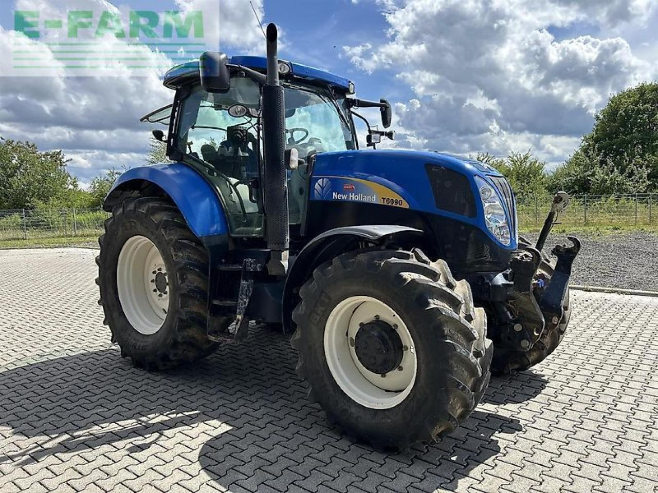New Holland t6090 power command - Τρακτέρ: φωτογραφία 4 New Holland t6090 power command - Τρακτέρ: φωτογραφία 4