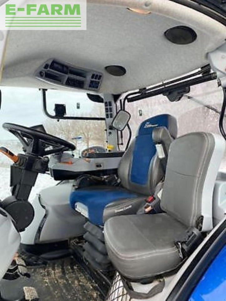 Τρακτέρ New Holland t7.210 autocommand blue power: φωτογραφία 8