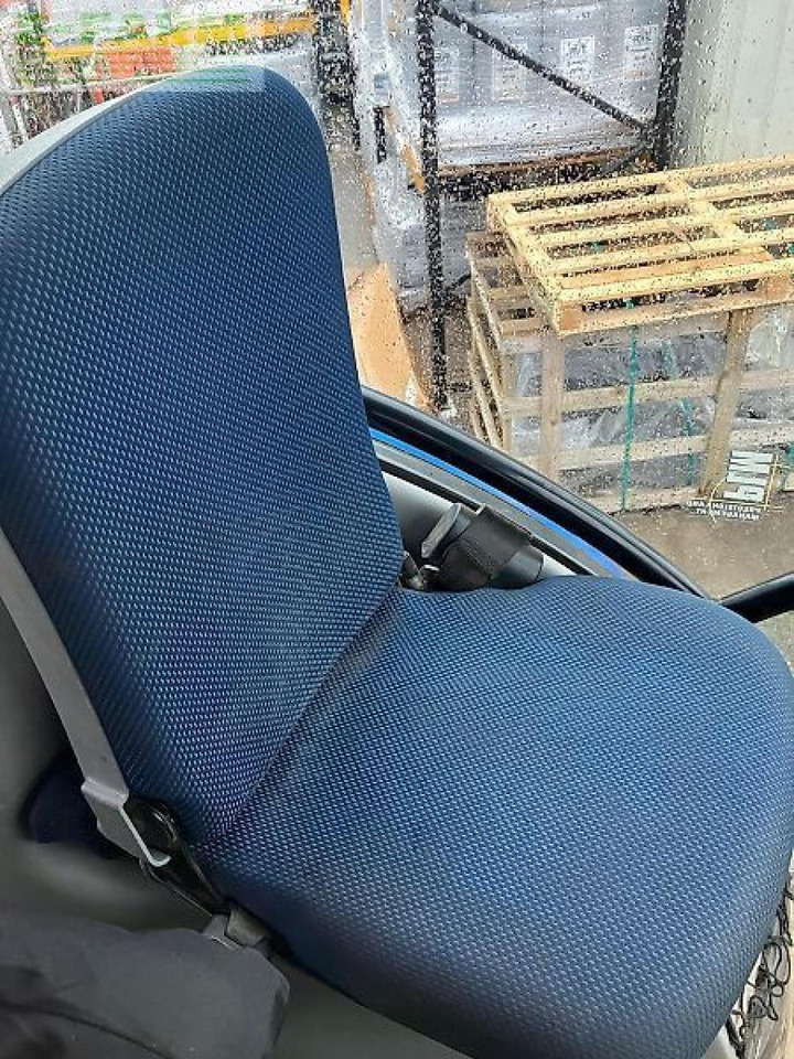 New Holland t7.210 - Τρακτέρ: φωτογραφία 4 New Holland t7.210 - Τρακτέρ: φωτογραφία 4