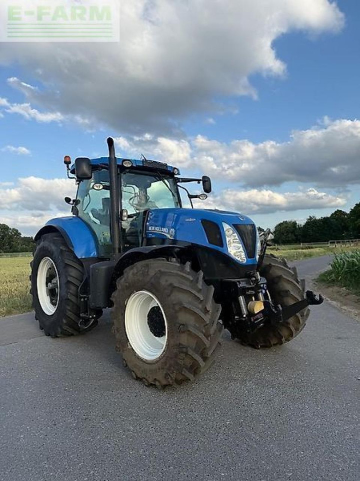 New Holland t7.250 autocommand - Τρακτέρ: φωτογραφία 1 New Holland t7.250 autocommand - Τρακτέρ: φωτογραφία 1