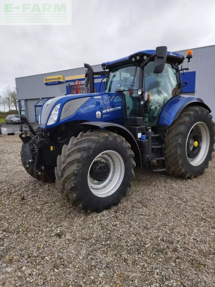 New Holland t7 270 ac - Τρακτέρ: φωτογραφία 2 New Holland t7 270 ac - Τρακτέρ: φωτογραφία 2