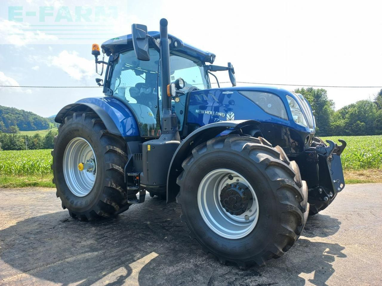 New Holland t7.270 auto command sidewinder ii (stage v) - Τρακτέρ: φωτογραφία 3 New Holland t7.270 auto command sidewinder ii (stage v) - Τρακτέρ: φωτογραφία 3