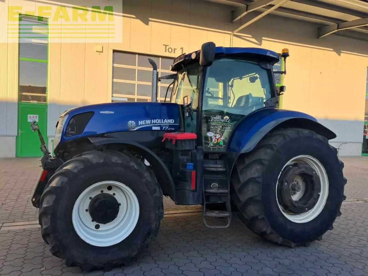 New Holland t7.270 auto command - Τρακτέρ: φωτογραφία 3 New Holland t7.270 auto command - Τρακτέρ: φωτογραφία 3