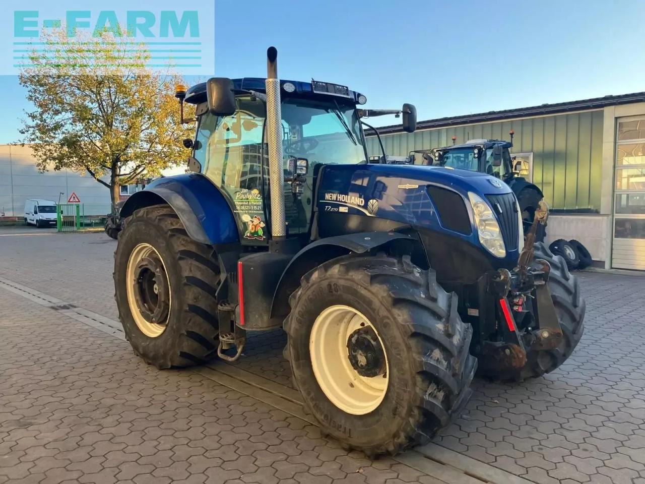New Holland t7.270 auto command - Τρακτέρ: φωτογραφία 1 New Holland t7.270 auto command - Τρακτέρ: φωτογραφία 1