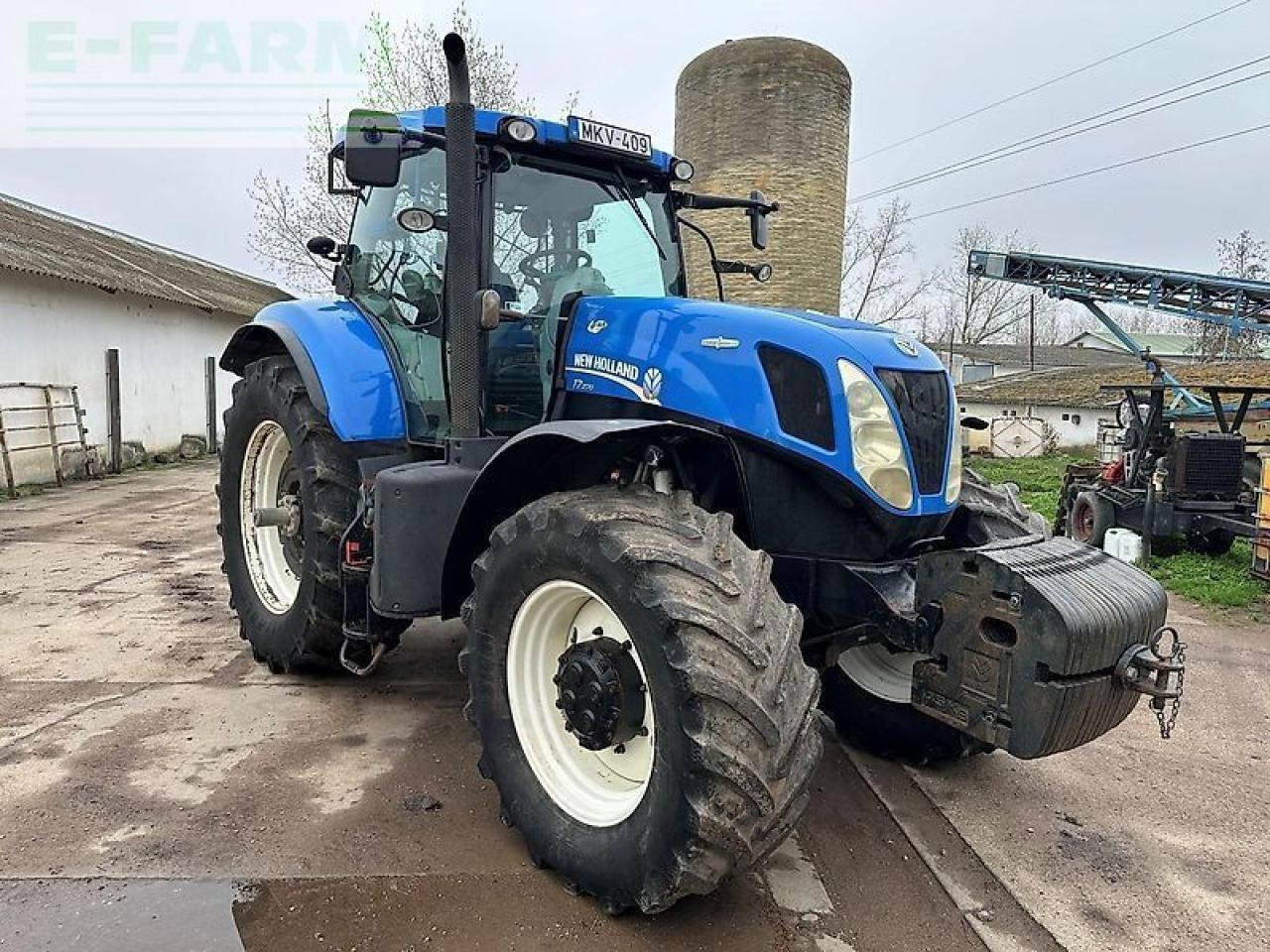 New Holland t7.270 - Τρακτέρ: φωτογραφία 3 New Holland t7.270 - Τρακτέρ: φωτογραφία 3