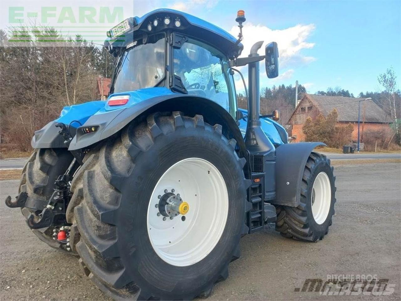 New Holland t7.315 plm (stage v) - Τρακτέρ: φωτογραφία 4 New Holland t7.315 plm (stage v) - Τρακτέρ: φωτογραφία 4
