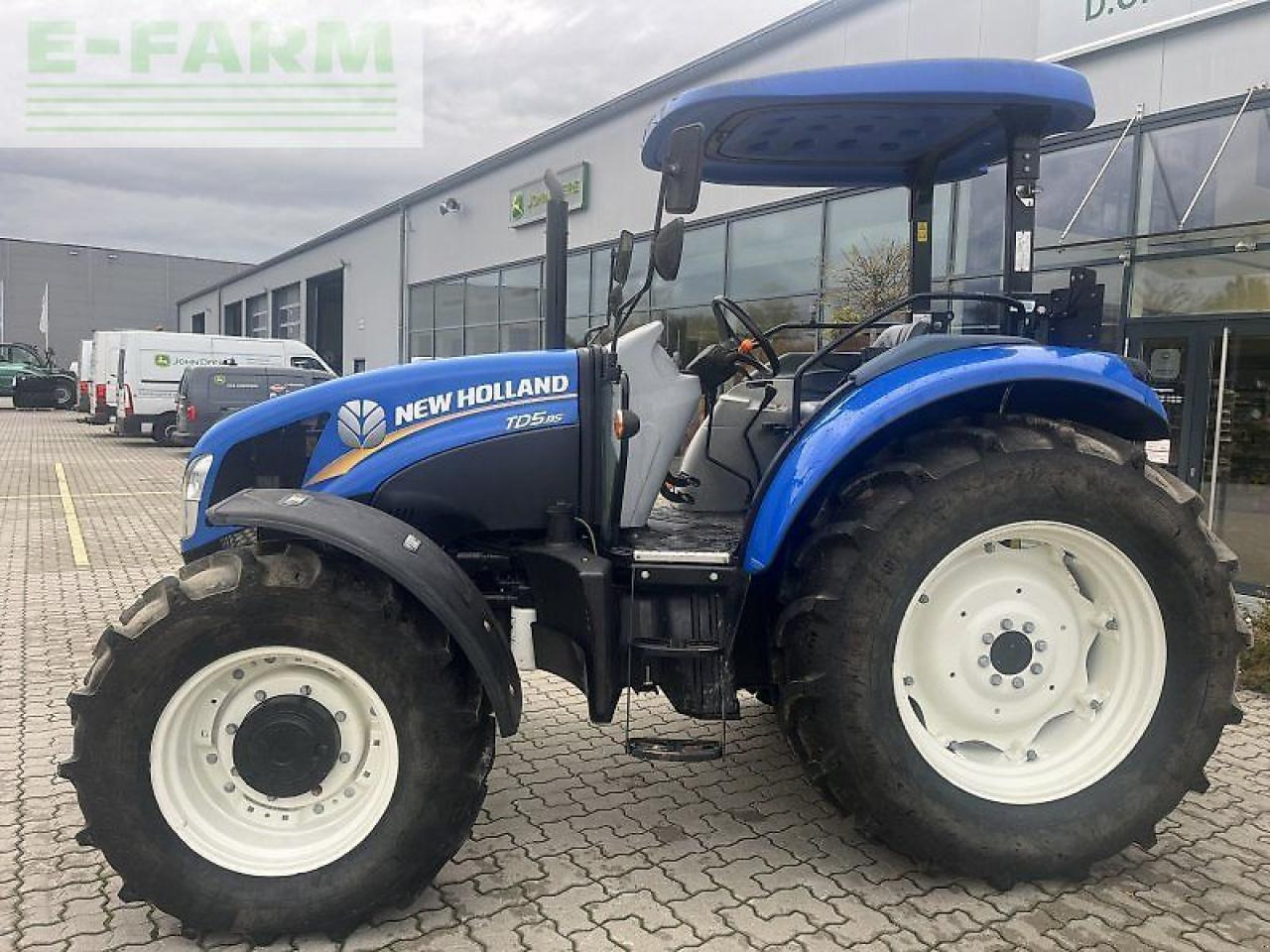 New Holland td 5.85 - Τρακτέρ: φωτογραφία 4 New Holland td 5.85 - Τρακτέρ: φωτογραφία 4