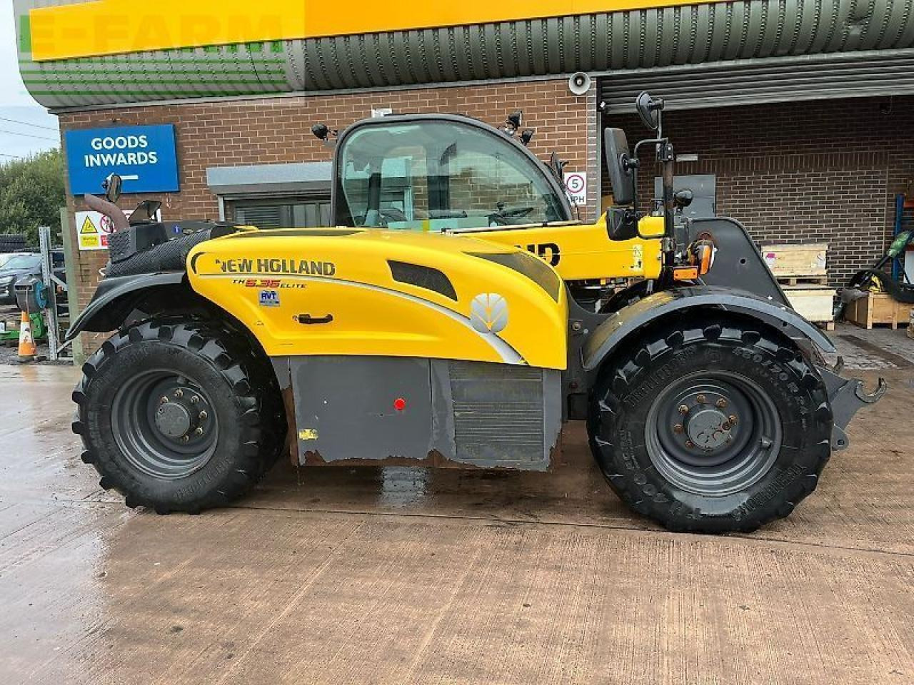 New Holland th6.36 - Τηλεσκοπικός φορτωτής: φωτογραφία 5 New Holland th6.36 - Τηλεσκοπικός φορτωτής: φωτογραφία 5