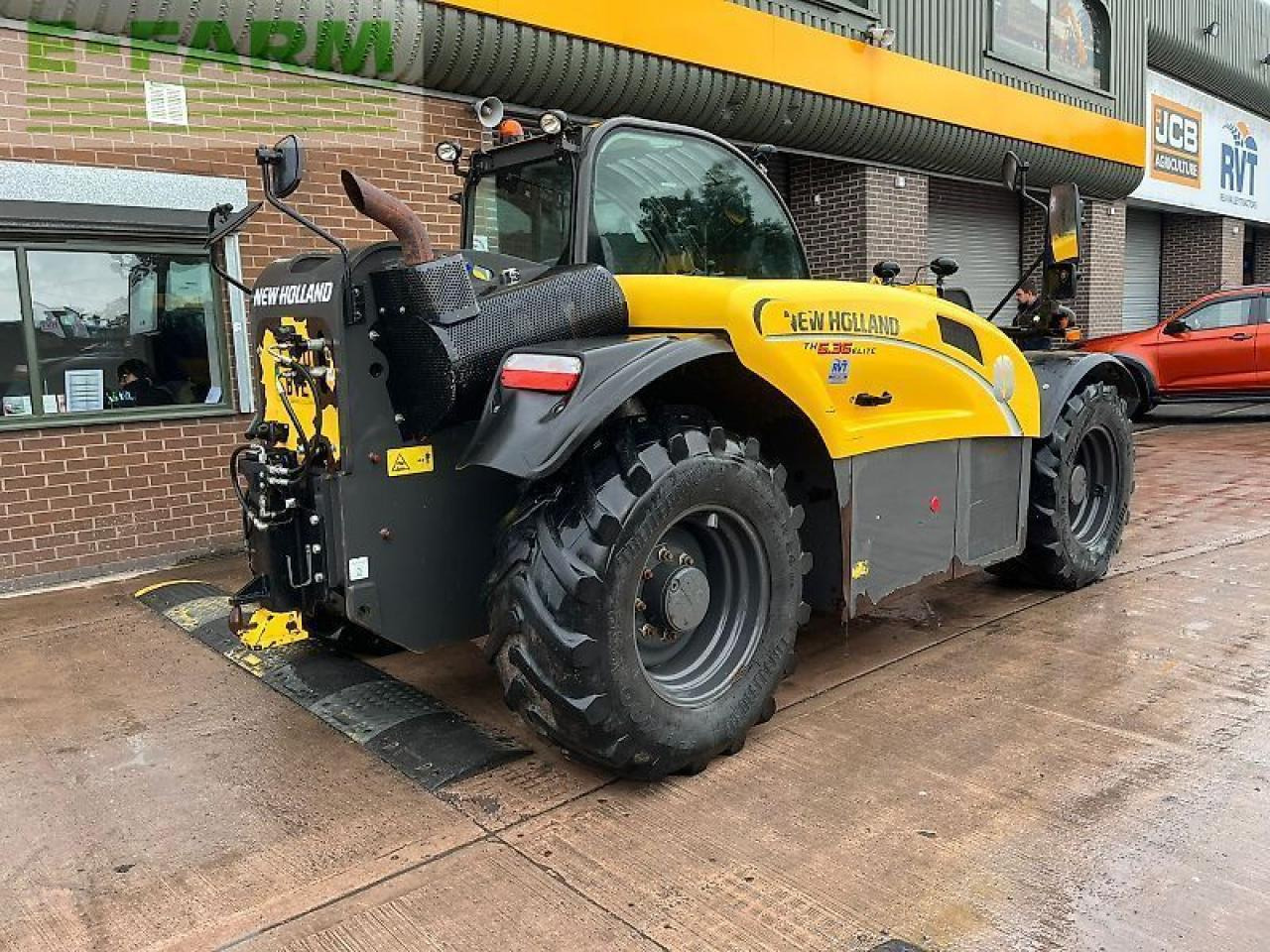 New Holland th6.36 - Τηλεσκοπικός φορτωτής: φωτογραφία 4 New Holland th6.36 - Τηλεσκοπικός φορτωτής: φωτογραφία 4