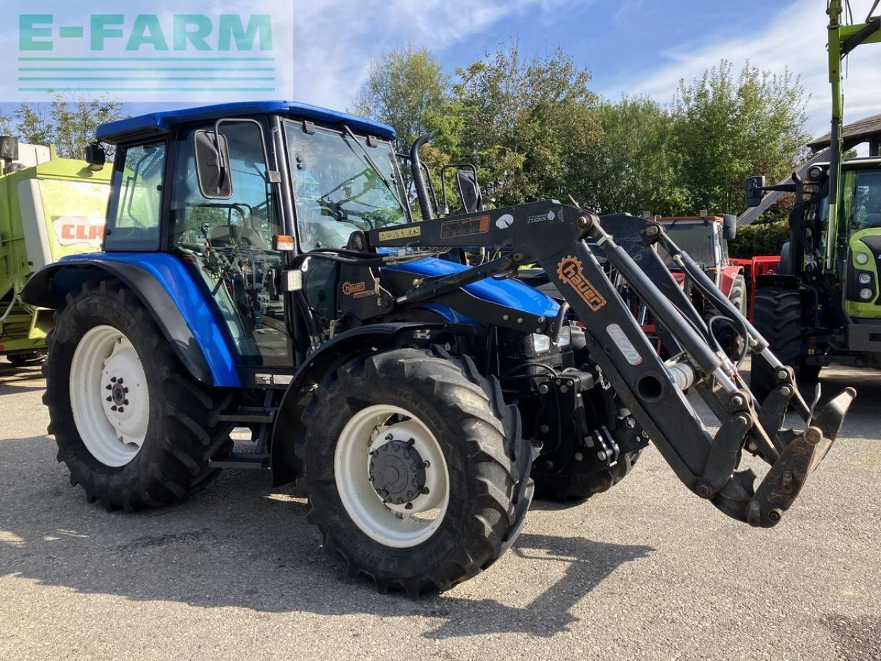 New Holland tl80 (4wd) - Τρακτέρ: φωτογραφία 3 New Holland tl80 (4wd) - Τρακτέρ: φωτογραφία 3