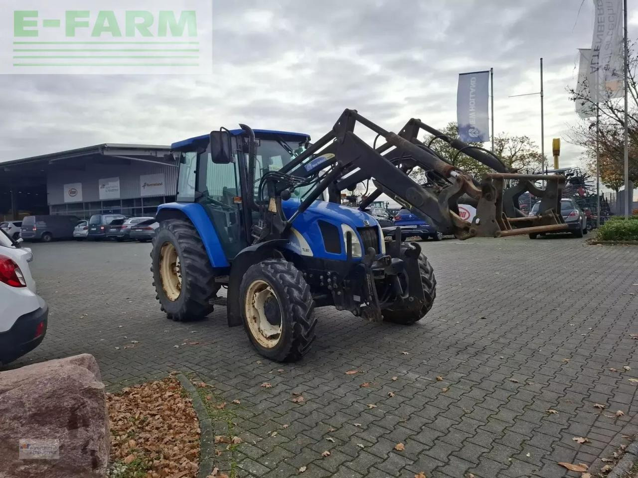 New Holland tla 80 - Τρακτέρ: φωτογραφία 4 New Holland tla 80 - Τρακτέρ: φωτογραφία 4