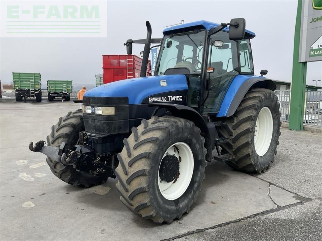 New Holland tm 150 - Τρακτέρ: φωτογραφία 1 New Holland tm 150 - Τρακτέρ: φωτογραφία 1