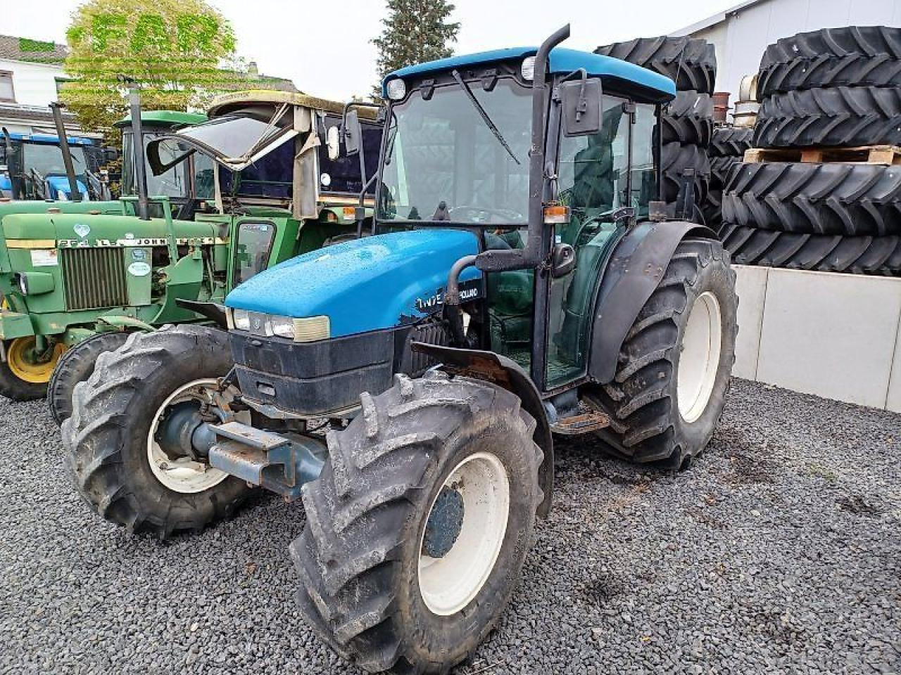 New Holland tn 75 s S - Τρακτέρ: φωτογραφία 1 New Holland tn 75 s S - Τρακτέρ: φωτογραφία 1