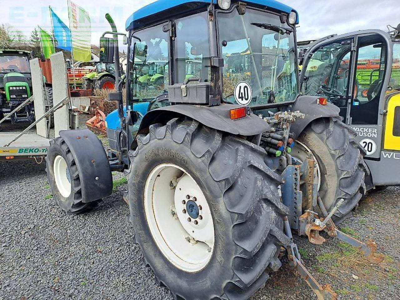New Holland tn 75 s S - Τρακτέρ: φωτογραφία 3 New Holland tn 75 s S - Τρακτέρ: φωτογραφία 3