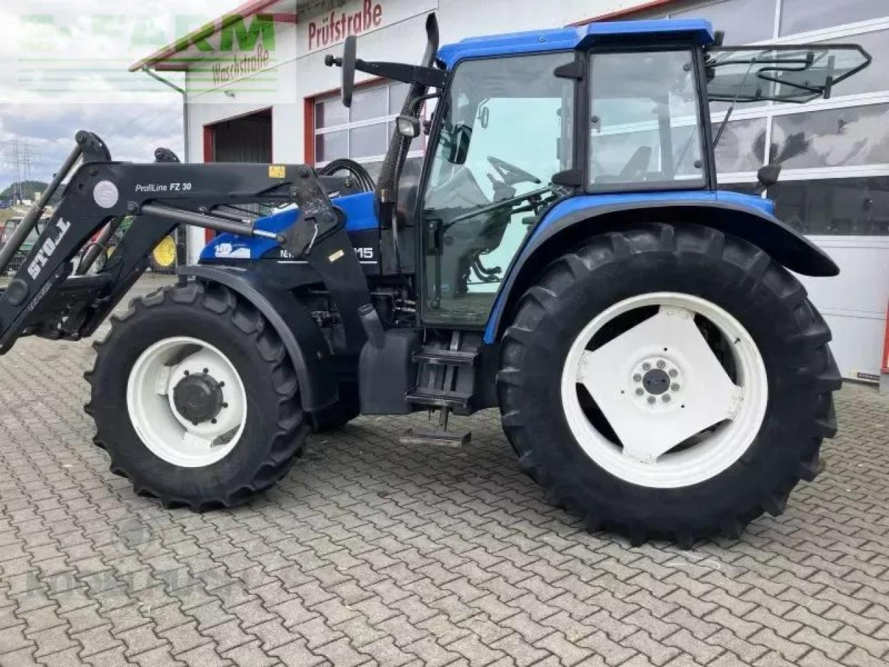 New Holland ts 115 - Τρακτέρ: φωτογραφία 1 New Holland ts 115 - Τρακτέρ: φωτογραφία 1