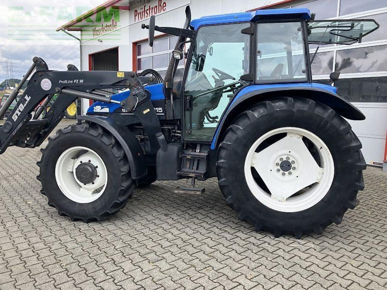 New Holland ts 115 - Τρακτέρ: φωτογραφία 1 New Holland ts 115 - Τρακτέρ: φωτογραφία 1