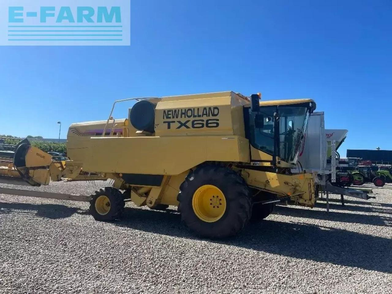 New Holland tx 66 - Θεριζοαλωνιστική μηχανή: φωτογραφία 1 New Holland tx 66 - Θεριζοαλωνιστική μηχανή: φωτογραφία 1