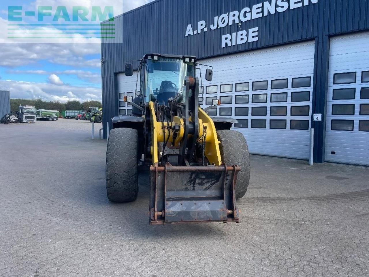 New Holland w 190 - Μίνι εκσκαφέας: φωτογραφία 4 New Holland w 190 - Μίνι εκσκαφέας: φωτογραφία 4