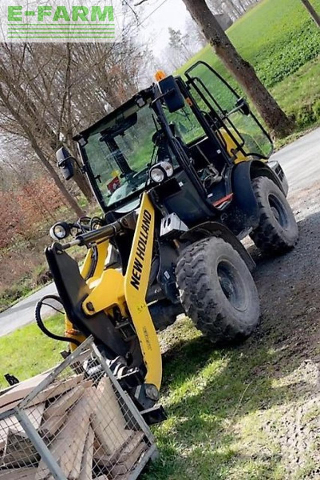 New Holland w50c - Μίνι εκσκαφέας: φωτογραφία 1 New Holland w50c - Μίνι εκσκαφέας: φωτογραφία 1