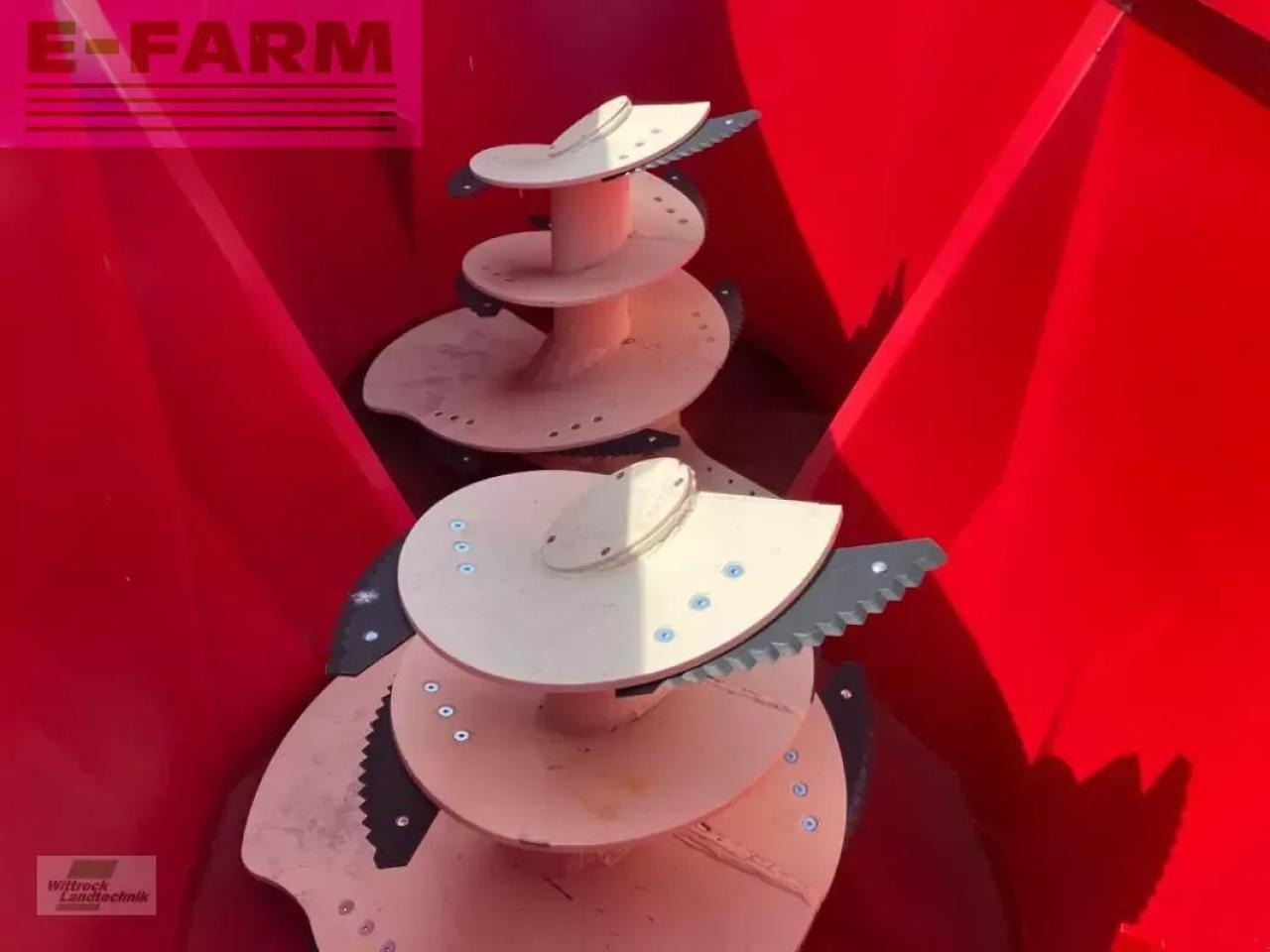 Peecon biga 18 lowliner - Μηχανηματα κτηνοτροφιασ: φωτογραφία 3 Peecon biga 18 lowliner - Μηχανηματα κτηνοτροφιασ: φωτογραφία 3