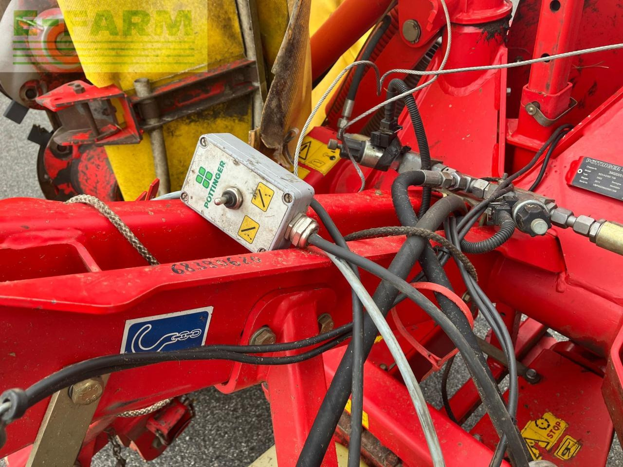 Χορτοκοπτικό Pöttinger Nova Disc 730: φωτογραφία 12 Χορτοκοπτικό Pöttinger Nova Disc 730: φωτογραφία 12