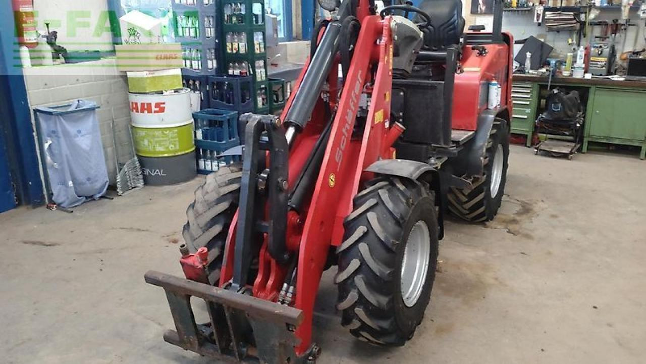 Schäffer 4670 - Μίνι εκσκαφέας: φωτογραφία 2 Schäffer 4670 - Μίνι εκσκαφέας: φωτογραφία 2