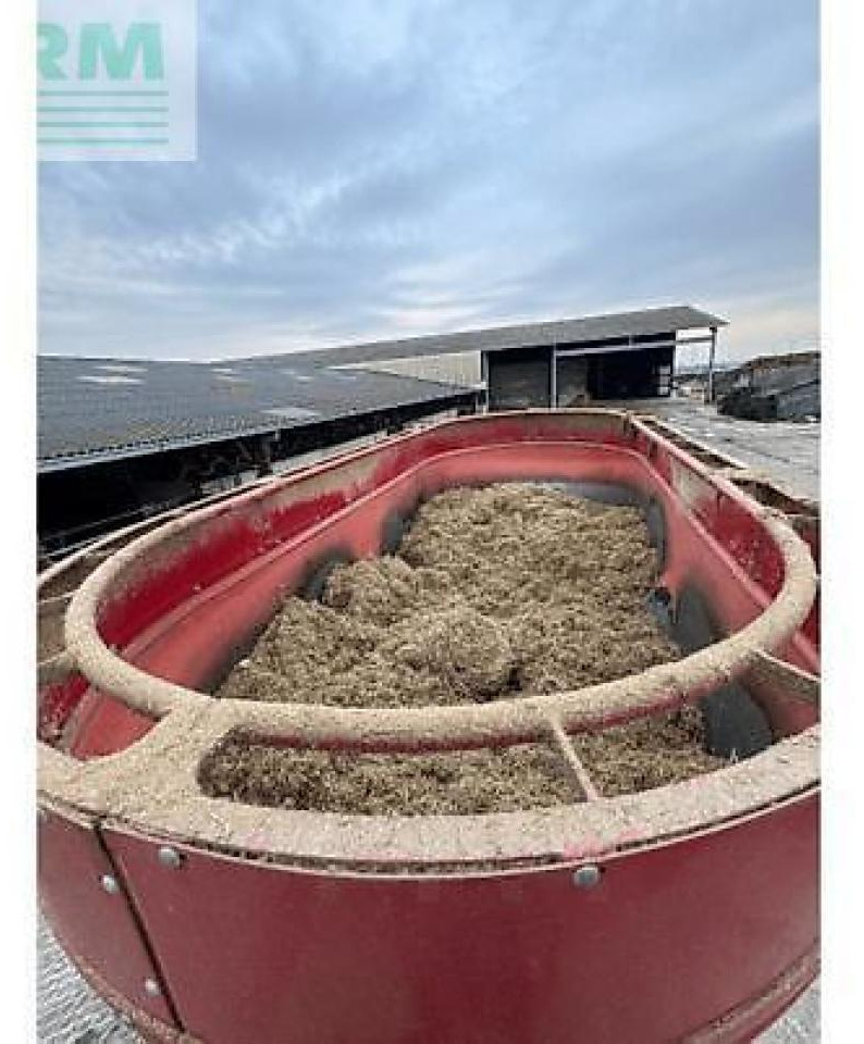 Strautmann verti mix 2401 - Μηχανηματα κτηνοτροφιασ: φωτογραφία 4 Strautmann verti mix 2401 - Μηχανηματα κτηνοτροφιασ: φωτογραφία 4