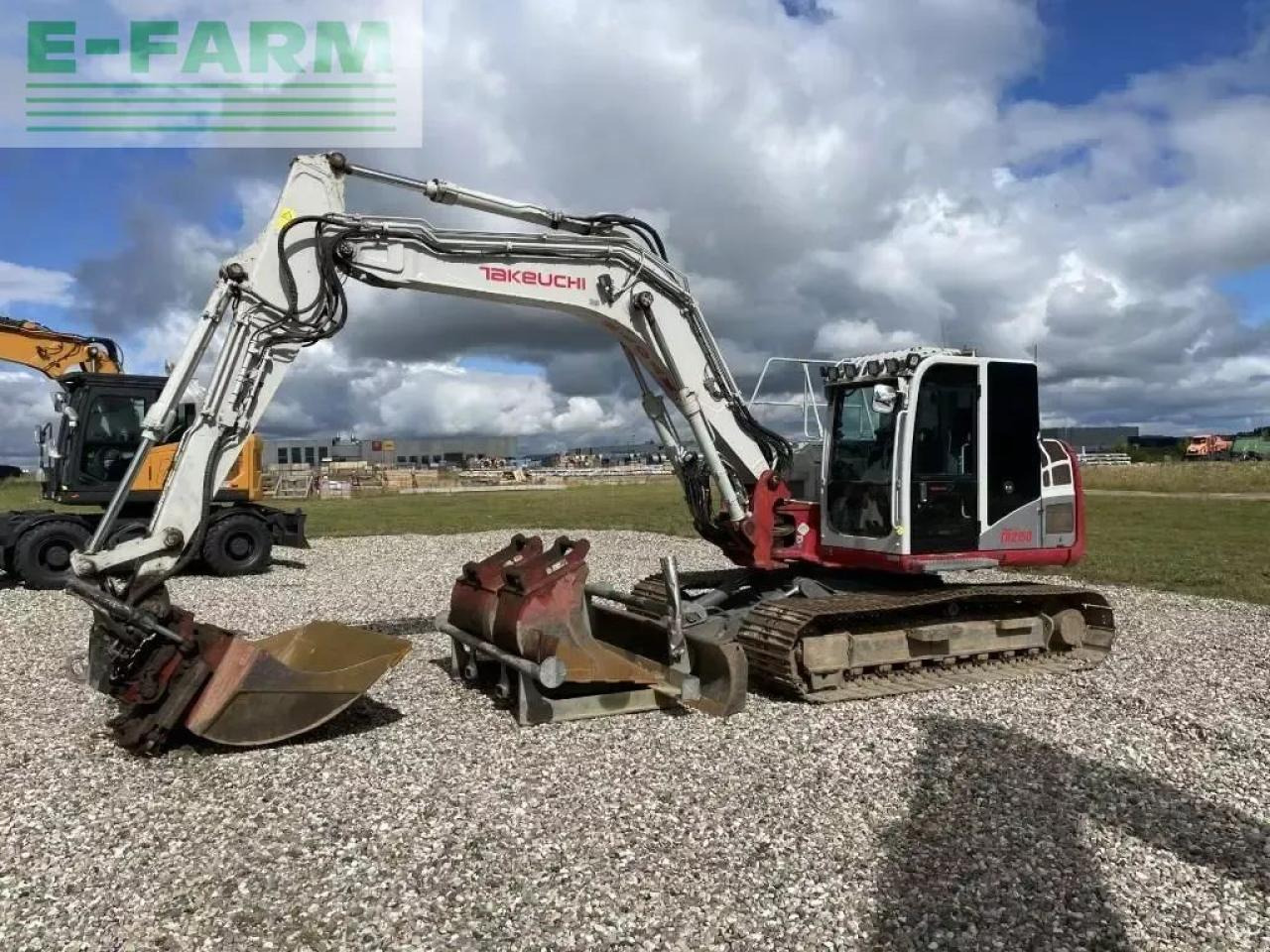 Takeuchi tb 2150 - Ερπυστριοφόρος εκσκαφέας: φωτογραφία 1 Takeuchi tb 2150 - Ερπυστριοφόρος εκσκαφέας: φωτογραφία 1