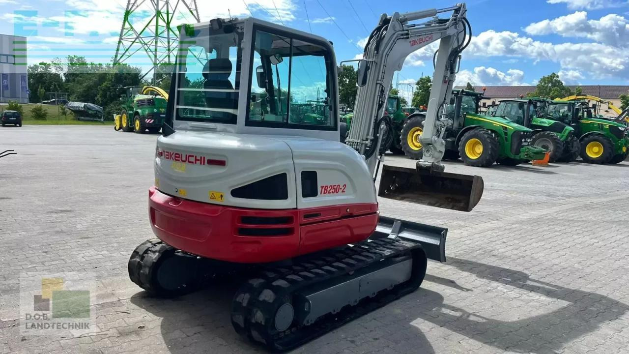 Takeuchi tb 250 - Μίνι εκσκαφέας: φωτογραφία 5 Takeuchi tb 250 - Μίνι εκσκαφέας: φωτογραφία 5