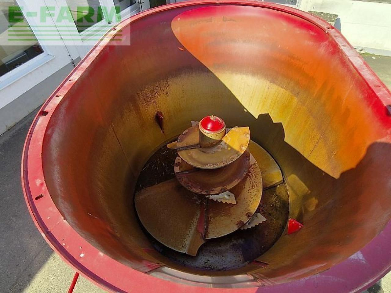 Trioliet solomix 1 1000 vlb - Μηχανηματα κτηνοτροφιασ: φωτογραφία 5 Trioliet solomix 1 1000 vlb - Μηχανηματα κτηνοτροφιασ: φωτογραφία 5