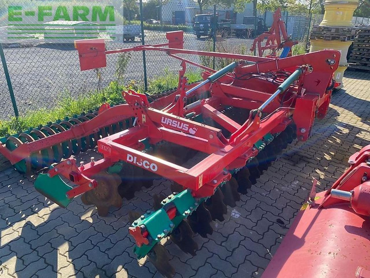 Unia ursus 500 - Δισκοσβάρνα: φωτογραφία 4 Unia ursus 500 - Δισκοσβάρνα: φωτογραφία 4