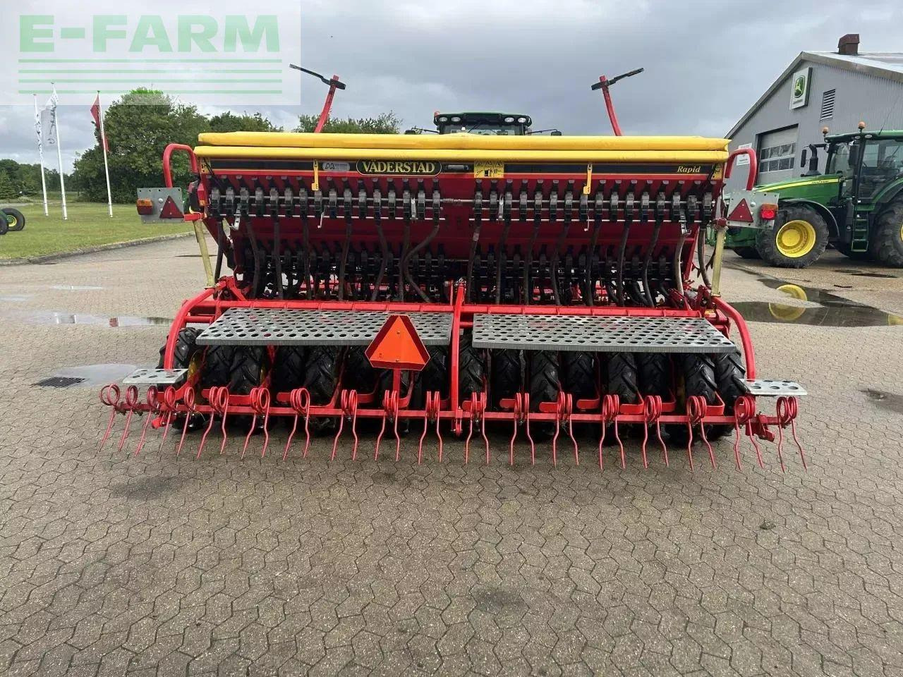 Väderstad rapid 400c - Σπαρτική με σβάρνα: φωτογραφία 2 Väderstad rapid 400c - Σπαρτική με σβάρνα: φωτογραφία 2