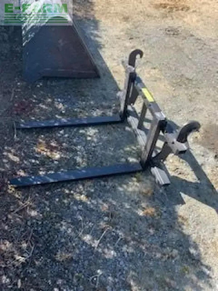 Τρακτέρ Valtra n 121: φωτογραφία 7 Τρακτέρ Valtra n 121: φωτογραφία 7