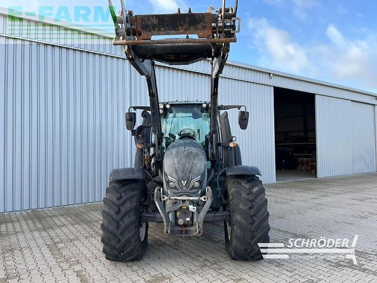 Valtra n 154 ea - Τρακτέρ: φωτογραφία 2 Valtra n 154 ea - Τρακτέρ: φωτογραφία 2