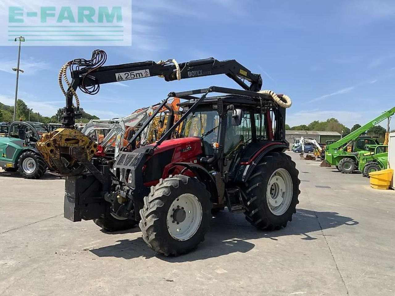 Valtra n123 hi tech tractor with roof mounted botex 560tl crane (st23285) - Τρακτέρ: φωτογραφία 5 Valtra n123 hi tech tractor with roof mounted botex 560tl crane (st23285) - Τρακτέρ: φωτογραφία 5
