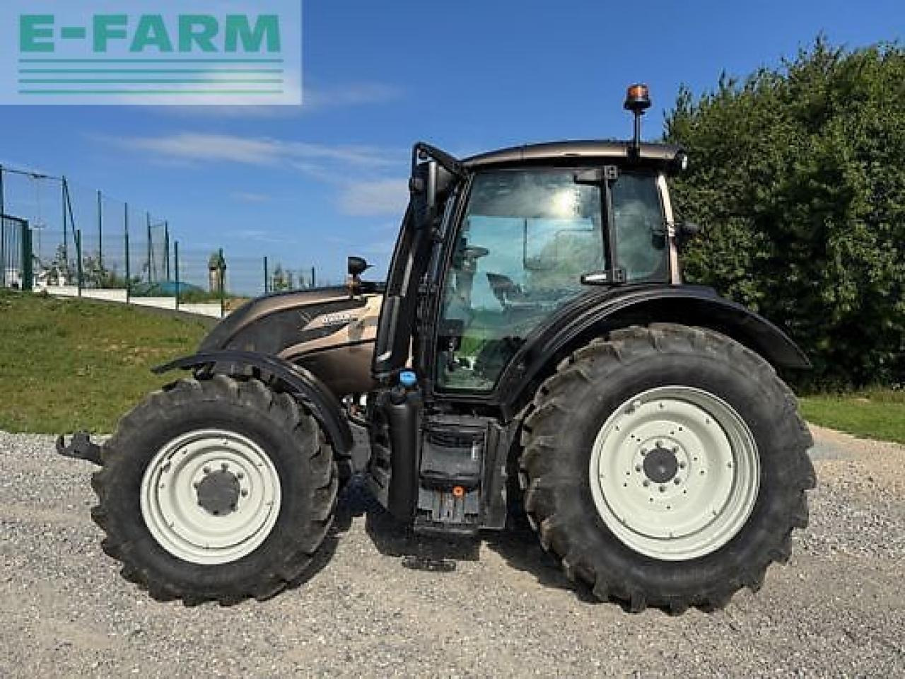 Valtra n135 direct Direct - Τρακτέρ: φωτογραφία 4 Valtra n135 direct Direct - Τρακτέρ: φωτογραφία 4